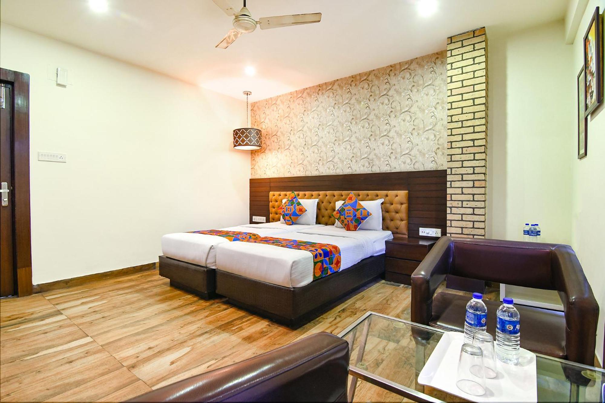 Fabhotel Prime Ivory Inn - Park Circus Kalkuta Zewnętrze zdjęcie