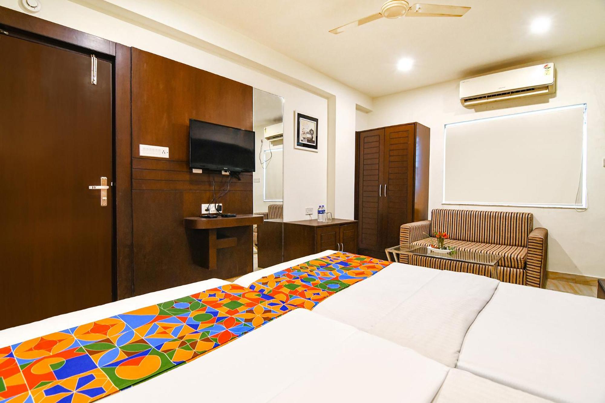 Fabhotel Prime Ivory Inn - Park Circus Kalkuta Zewnętrze zdjęcie