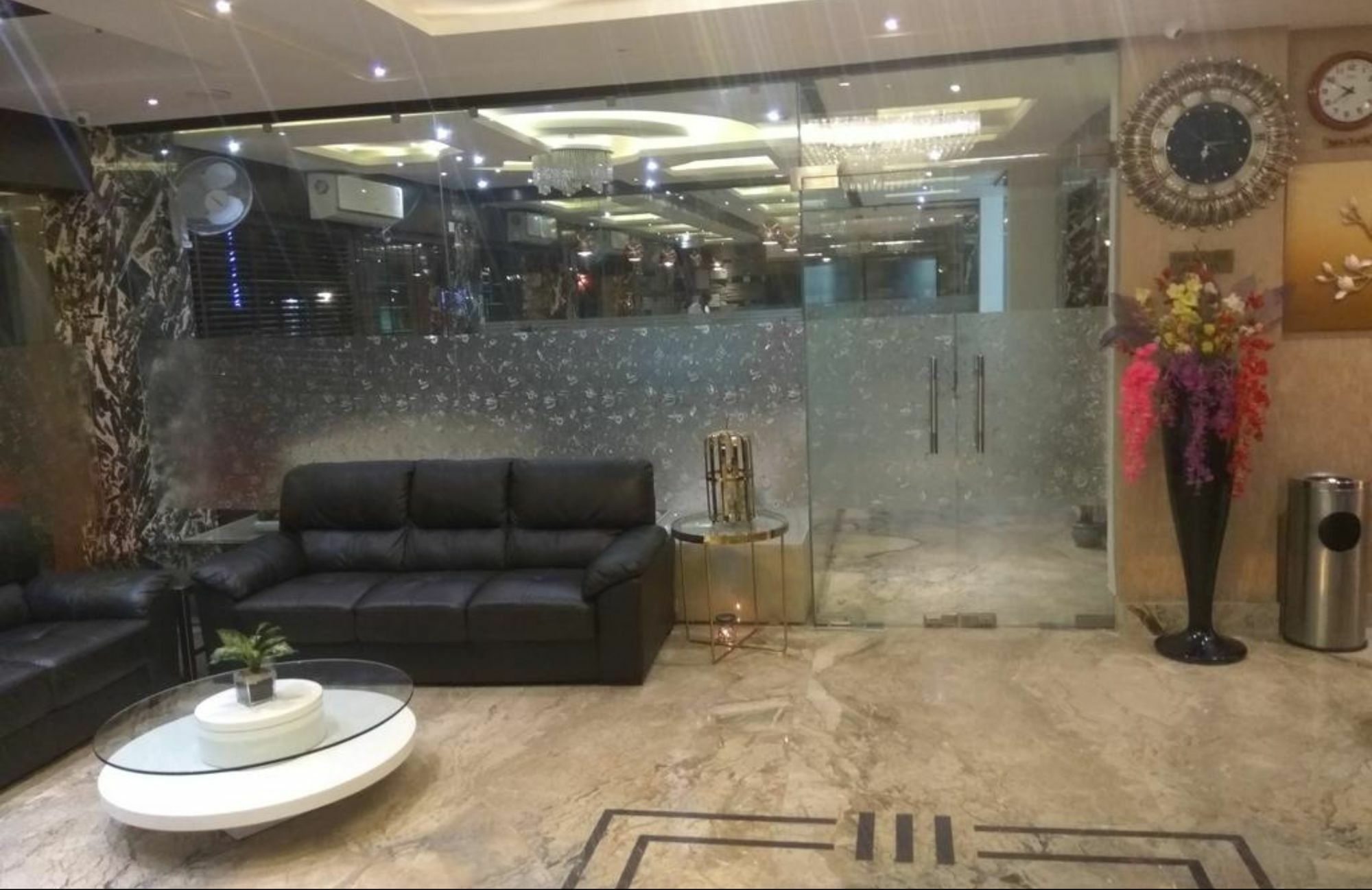 Fabhotel Prime Ivory Inn - Park Circus Kalkuta Zewnętrze zdjęcie